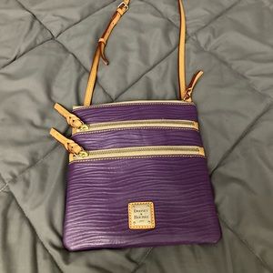 Dooney & Bourke crossbody purse